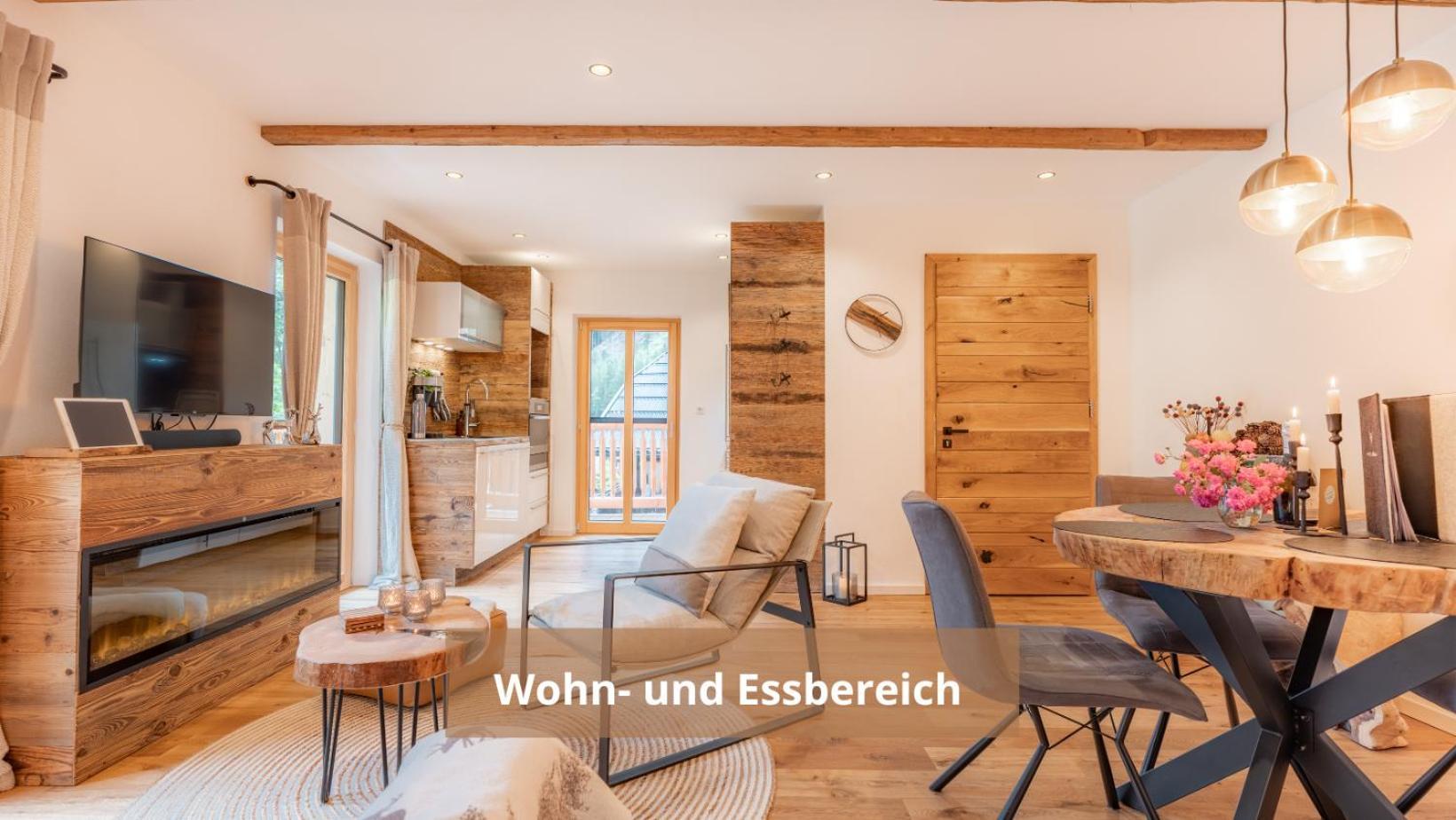 היליגנבלוט Chalet Waldhaeusl Luxurioese Ferienwohnungen Mit Sauna & Whirlpool, Kamin, Balkon Oder Terrasse Mit Bergblick מראה חיצוני תמונה