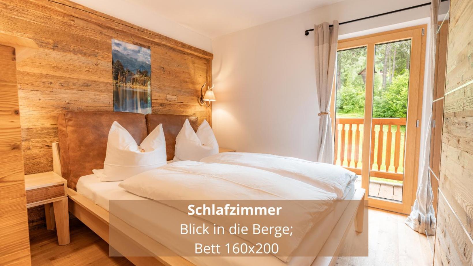 היליגנבלוט Chalet Waldhaeusl Luxurioese Ferienwohnungen Mit Sauna & Whirlpool, Kamin, Balkon Oder Terrasse Mit Bergblick מראה חיצוני תמונה